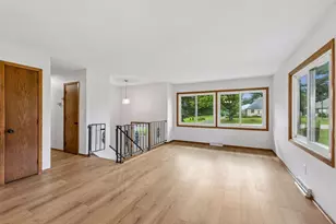 3548 Edgerton St, Vadnais Heights, MN 55127 - Photo 8