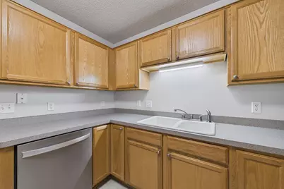 17254 Marshfield Lane SE, Prior Lake, MN 55372 - Photo 4