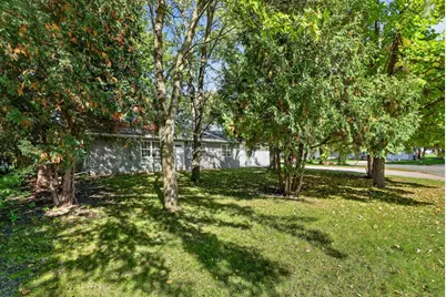 102 9th Avenue NE, Dodge Center, MN 55927 - Photo 28