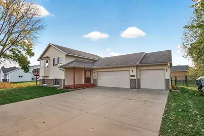 37838 Hawthorne Avenue, North Branch, MN 55056 - Photo 2