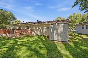 2128 Shale Ln, Eagan, MN 55122 - Photo 30