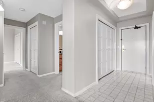 1235 Yale Pl, Minneapolis, MN 55403 - Photo 2