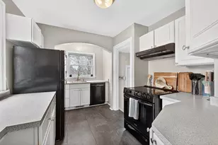 4900 Old Cedar Lake Rd, Saint Louis Park, MN 55416 - Photo 10