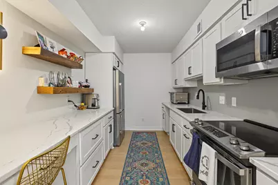6328 Barrie Road #3M, Edina, MN 55435 - Photo 6