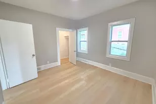 712 Maple St W, Stillwater, MN 55082 - Photo 14