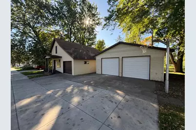 525 Lake Street N, Sauk Centre Township, MN 56378 - Photo 2