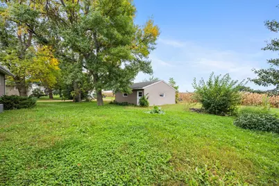 90 10th Street SE, Wells, MN 56097 - Photo 38