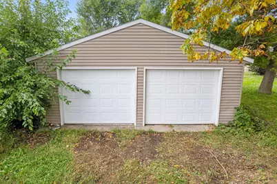 90 10th Street SE, Wells, MN 56097 - Photo 42
