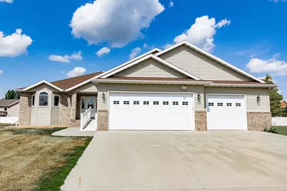1106 Southwood Drive, Dilworth, MN 56529 - Photo 2