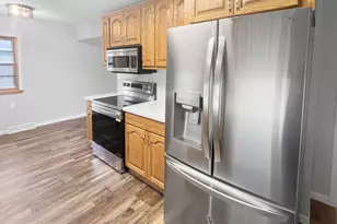 1122 S State St, Fairmont, MN 56031 - Photo 8