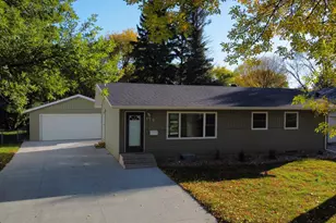 510 Birch Ln, Moorhead, MN 56560 - Photo 26