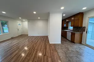 510 Birch Ln, Moorhead, MN 56560 - Photo 4