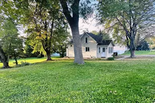 523 Oak Ave N, Maple Lake, MN 55358 - Photo 2