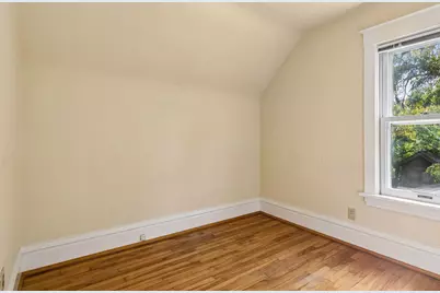 314 Baker Street W, Saint Paul, MN 55107 - Photo 32