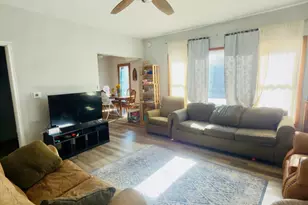 361 S 9th St, Bird Island, MN 55310 - Photo 12
