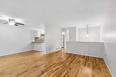 7525 Zinnia Way, Maple Grove, MN 55311 - Photo 4