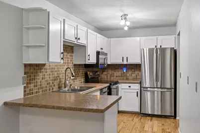 7525 Zinnia Way, Maple Grove, MN 55311 - Photo 8