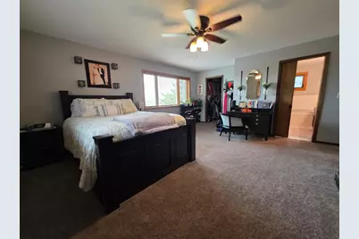 330 9th Street NW, Plainview, MN 55964 - Photo 32