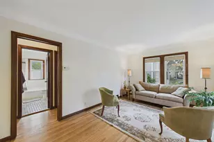 1412 Edgerton St, Saint Paul, MN 55130 - Photo 4