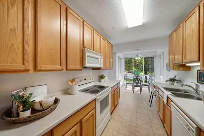 100 Clydesdale Trail #128, Medina, MN 55340 - Photo 6