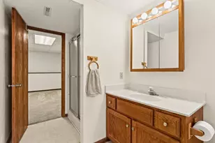 8106 Groveland Rd, Mounds View, MN 55112 - Photo 22