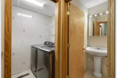 1001 Forest Glen Court, Burnsville, MN 55337 - Photo 26