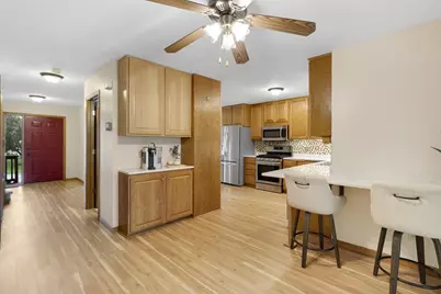 1001 Forest Glen Court, Burnsville, MN 55337 - Photo 12