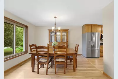1001 Forest Glen Court, Burnsville, MN 55337 - Photo 4