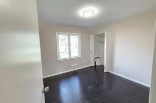5201 W 84th St, Bloomington, MN 55437 - Photo 26