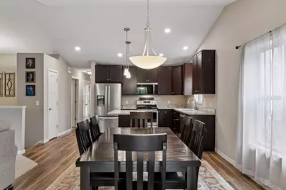 832 Aurora Circle, Red Wing, MN 55066 - Photo 4