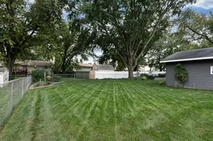 303 15th Ave SW, Austin, MN 55912 - Photo 14