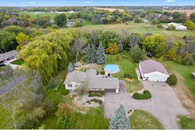 655 Hillside Road SE, New Prague, MN 56071 - Photo 1