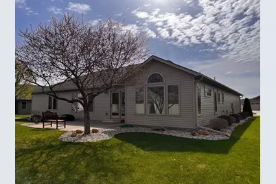 5723 Glenview Lane, Saint Cloud, MN 56303 - Photo 2