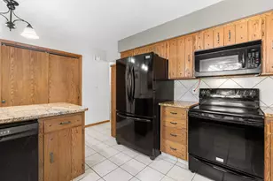 2500 5th Ave SW, Austin, MN 55912 - Photo 22