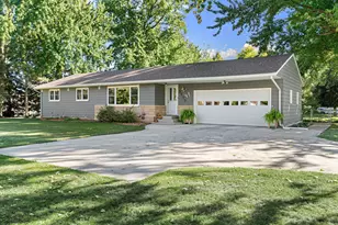 2505 16th Ave SW, Austin, MN 55912 - Photo 1