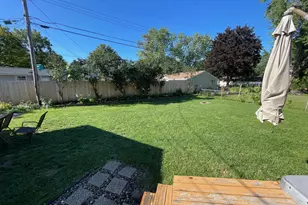 2360 Spruce Pl, White Bear Lake, MN 55110 - Photo 4