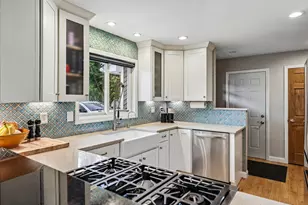 18064 84th Ave N, Maple Grove, MN 55311 - Photo 6