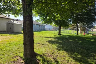 142 5th St NW, Blooming Prairie, MN 55917 - Photo 26