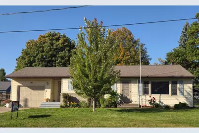 142 5th Street NW, Blooming Prairie, MN 55917 - Photo 2