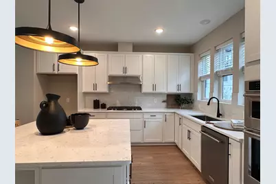 838 Woodlawn Avenue, Saint Paul, MN 55116 - Photo 12
