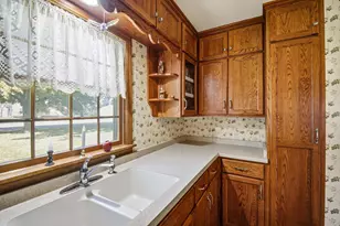 2401 4th Dr SW, Austin, MN 55912 - Photo 10