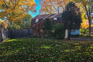 435 Far Hill Rd, Wayzata, MN 55391 - Photo 32
