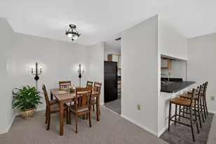 455 Dayton Ave, Saint Paul, MN 55102 - Photo 10
