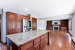 5570 Wood Duck Ct, Shoreview, MN 55126 - Photo 16
