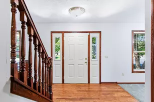 5570 Wood Duck Ct, Shoreview, MN 55126 - Photo 4