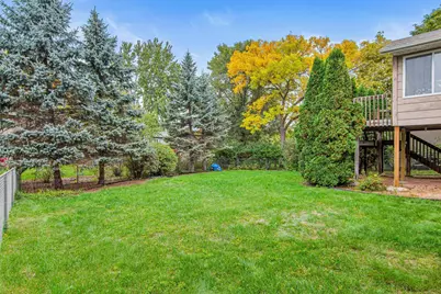 7400 W 112th Street, Bloomington, MN 55438 - Photo 28