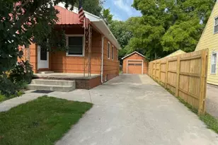 515 9th St NW, Willmar, MN 56201 - Photo 2