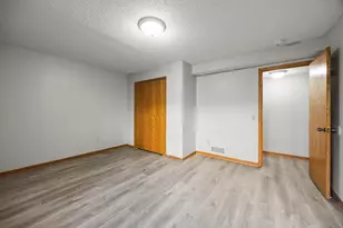 1762 Drake Dr, Eagan, MN 55122 - Photo 36