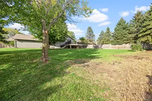 1762 Drake Dr, Eagan, MN 55122 - Photo 60