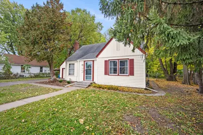 532 W Broadway Avenue, Forest Lake, MN 55025 - Photo 2